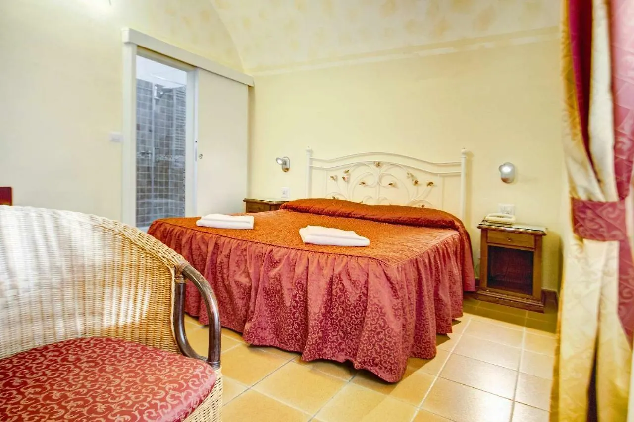 Hotel Residence Villa Rioddi Volterra