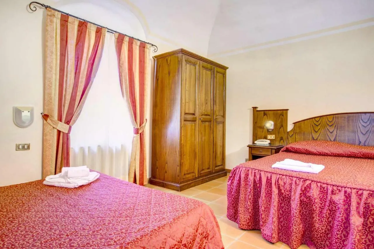 Hotel Residence Villa Rioddi Volterra 3*,  Itália