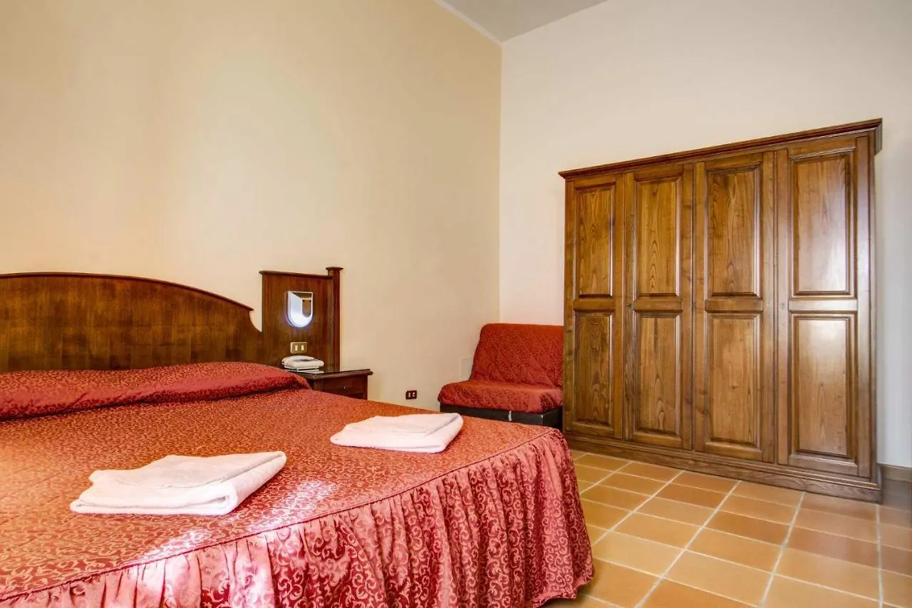 Hotel Residence Villa Rioddi Volterra 3*,  Itália